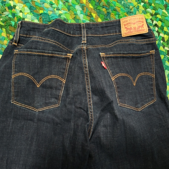 Levi's Dark Blue Denim Jeans -Women's 711 Skinny - Waist 30 - Picture 2 of 13
